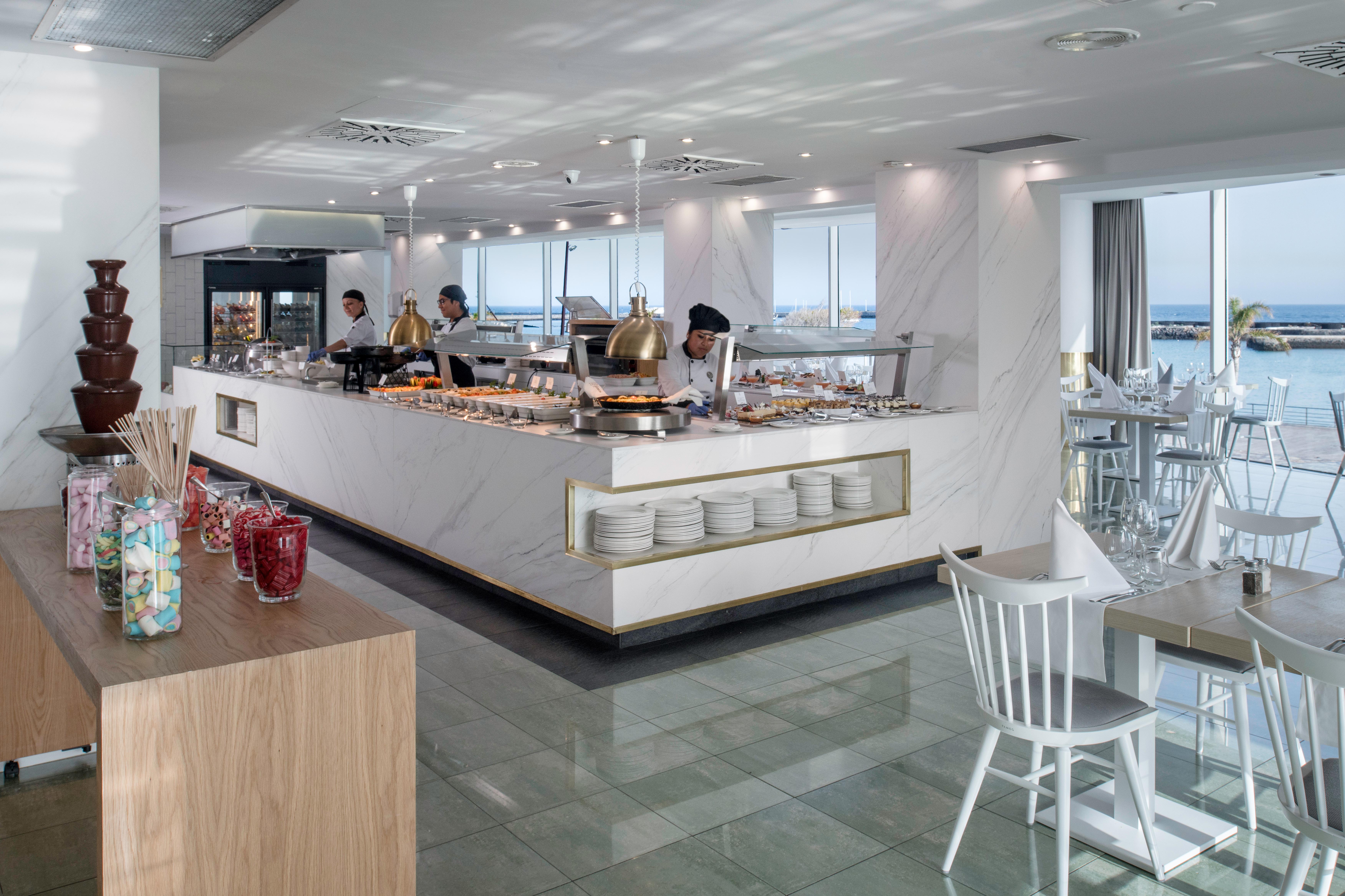 Arrecife Gran Hotel & Spa Ngoại thất bức ảnh The Club at Chania Airport