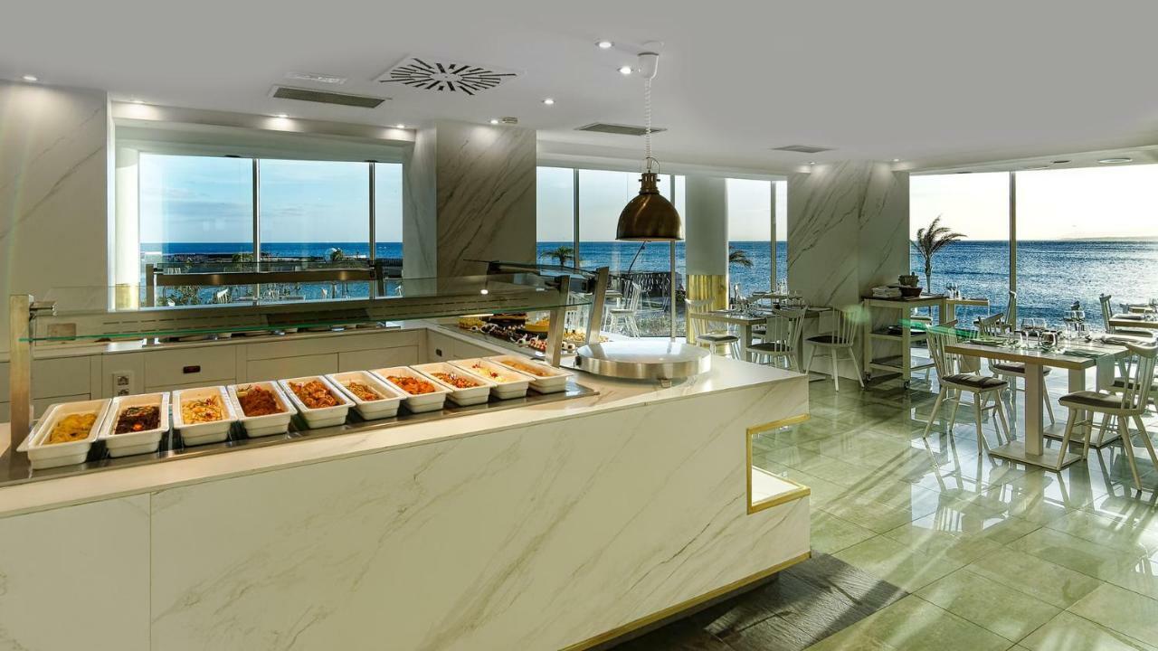 Arrecife Gran Hotel & Spa Ngoại thất bức ảnh The buffet at the hotel